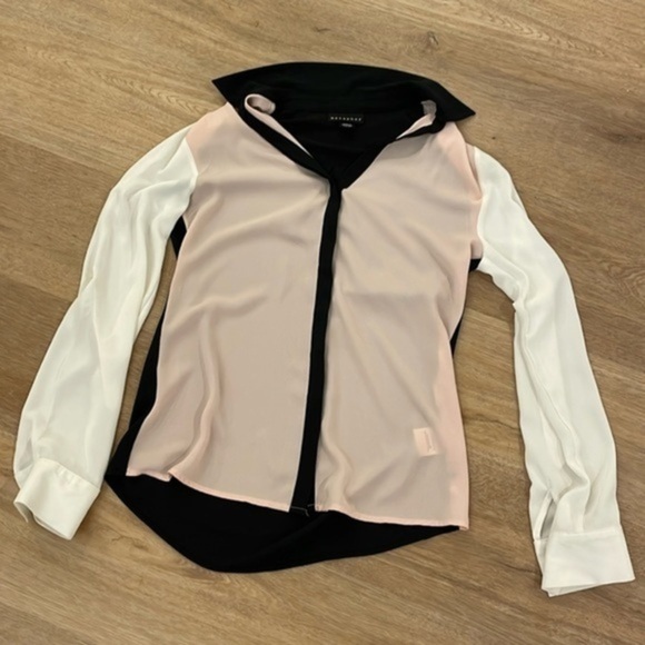 Metaphor Blouse - Picture 1 of 4